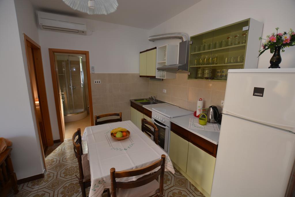 Apartment Nadica Punat Exterior photo